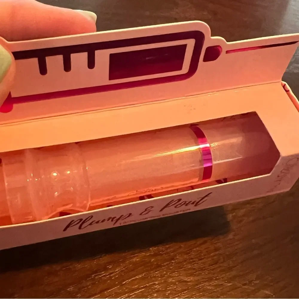 Beauty Creations Plump & Pout Lip Gloss In Mystery